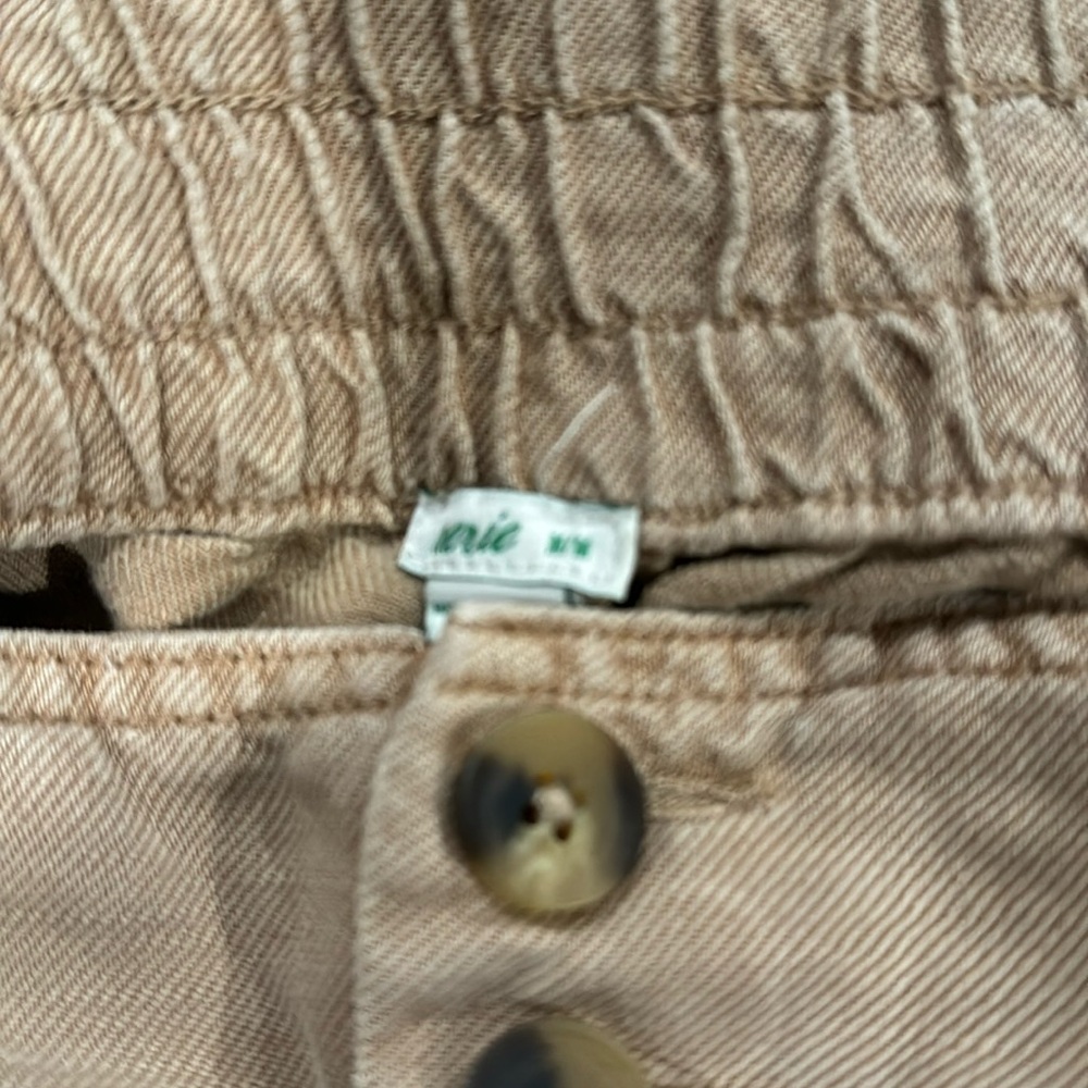 Aerie tan shorts